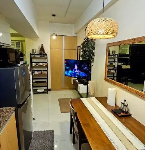 Mckinley Viceroy Haven With Free Indoor Parking Apartment Manila